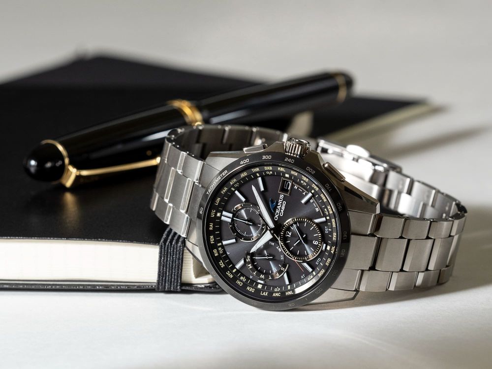 Casio OCEANUS Classic Line OCW-T2600J-1AJF Chronograph Solar Radio Wave Men's Wristwatch - The Japanese Factory