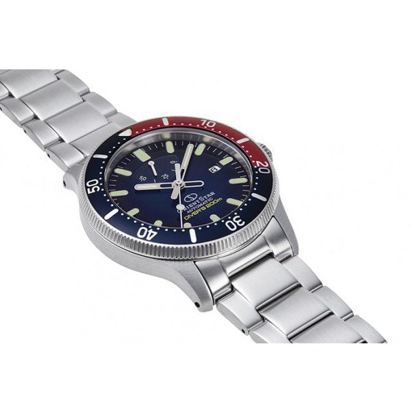 Orient Star Sports Diver RK-AU0306L Automatic Men's Wristwatch - The Japanese Factory
