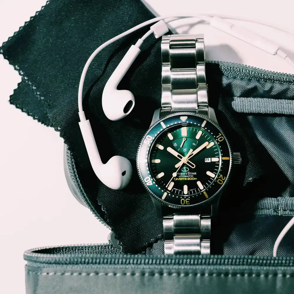 Orient Star Sports Diver RK-AU0307E Automatic Men's Wristwatch - The Japanese Factory