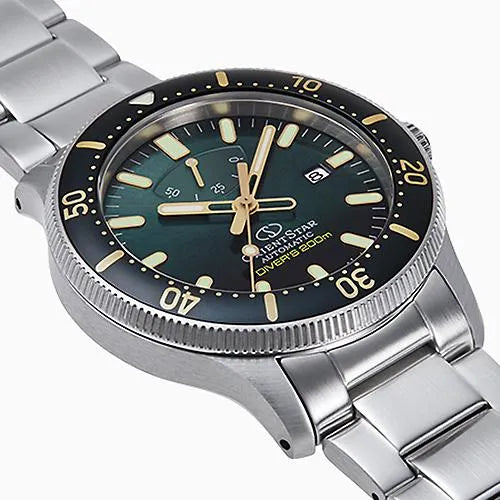 Orient Star Sports Diver RK-AU0307E Automatic Men's Wristwatch - The Japanese Factory