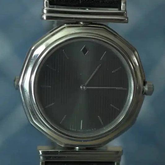Vintage Seiko "Reverso" The Blackdiamond Collection V400-0420 Reversible Watch - The Japanese Factory