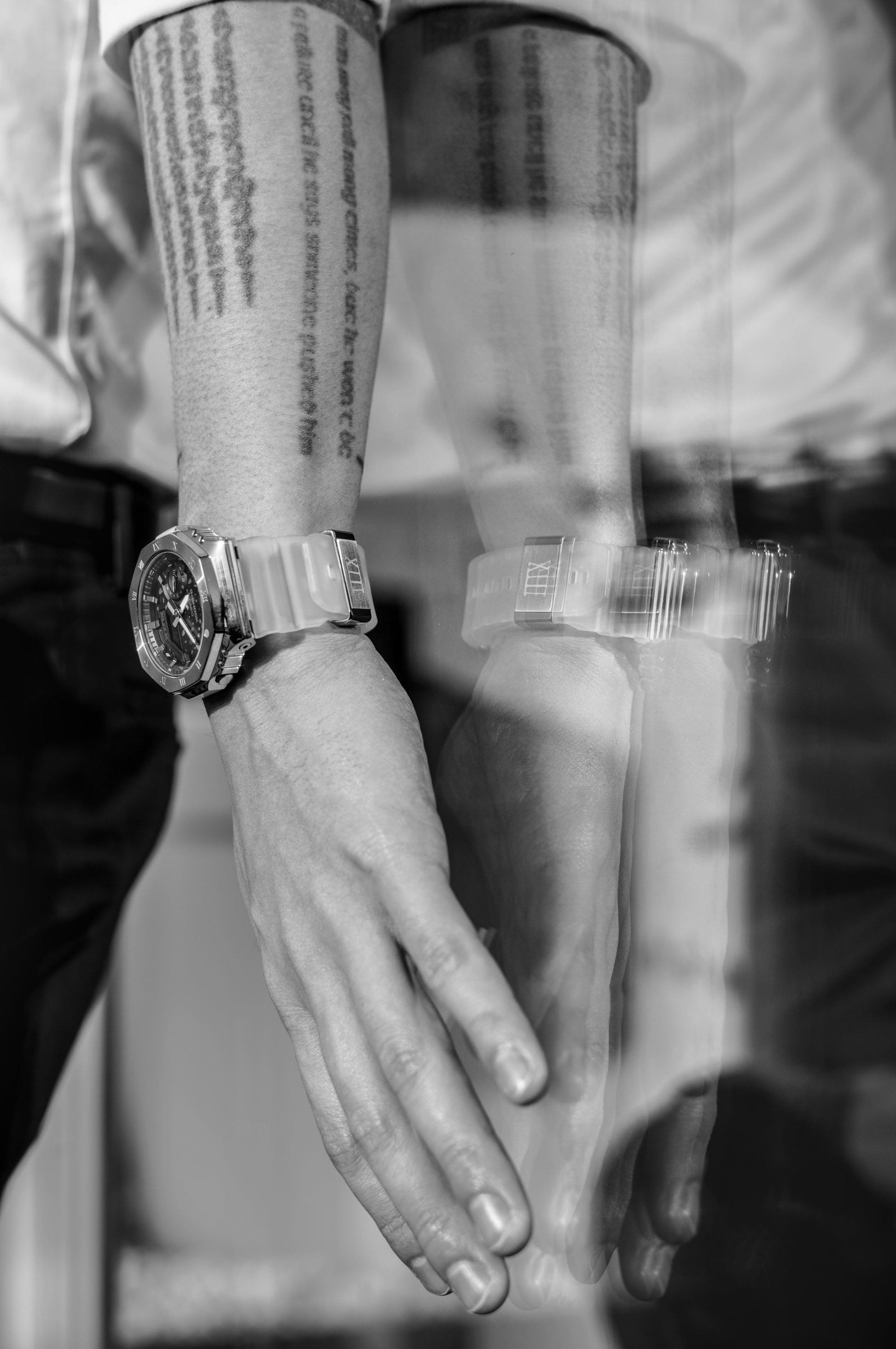 Casio_G-Shock_One_Ok_Rock_20th_Anniversary_Collaboration_GM-2100TTTR-8A_Limited_Edition_Watch_img_17