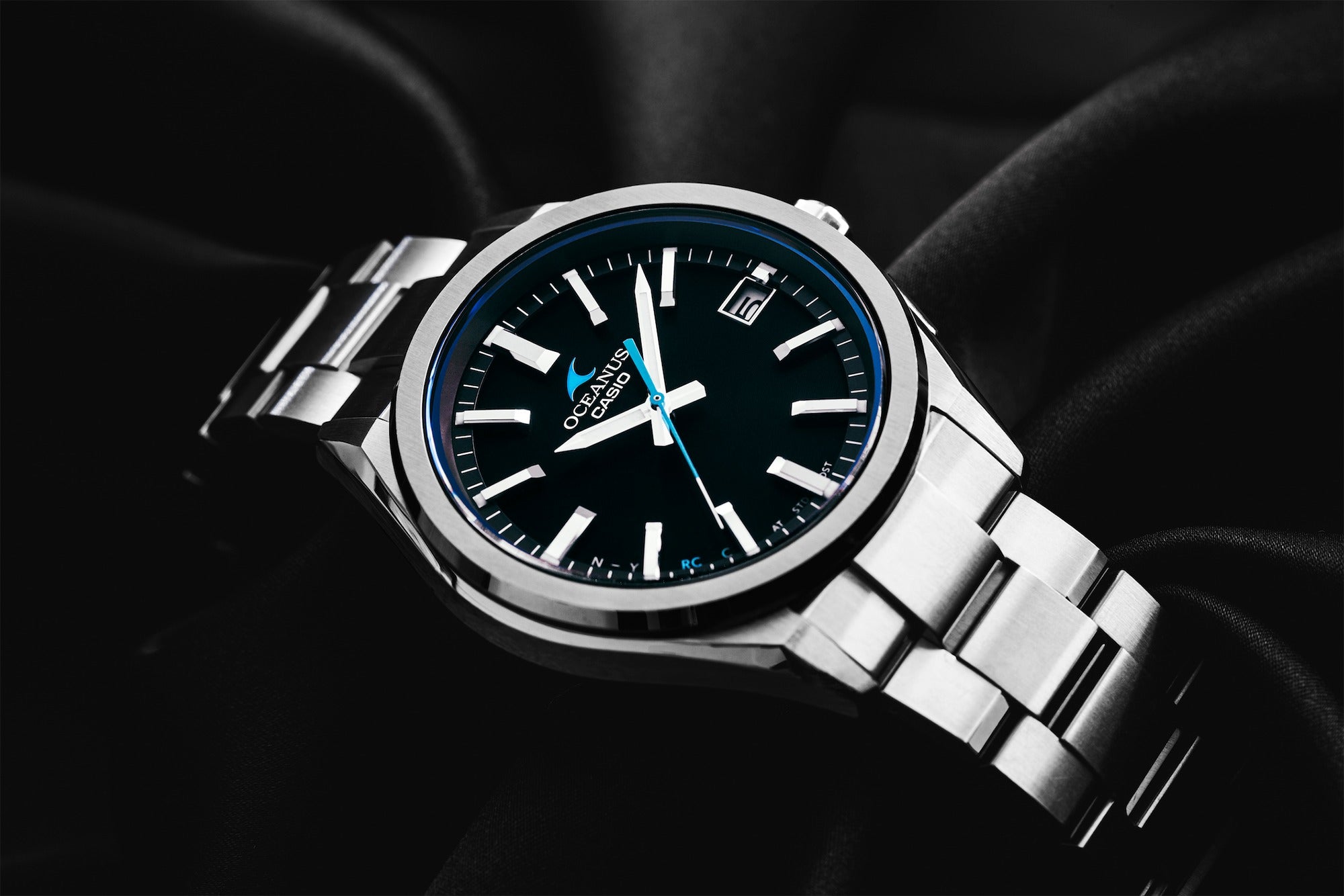 Casio OCEANUS 3 Hands Model OCW-T200S-1AJF Men's Wristwatch - The Japanese Factory