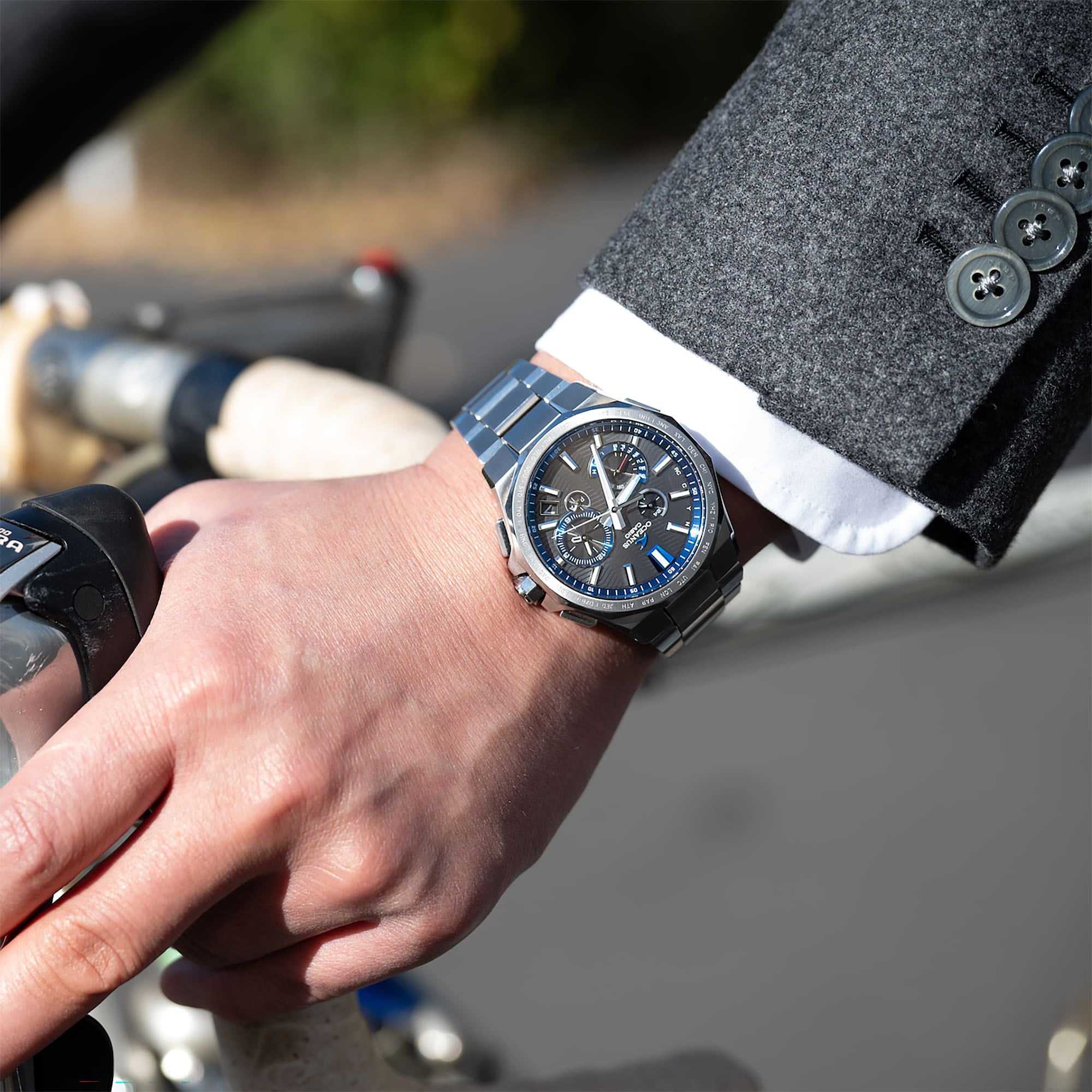 Casio OCEANUS Classic Line OCW-T6000-1AJF Chronograph Solar Radio Wave Bluetooth Men's Wristwatch - The Japanese Factory