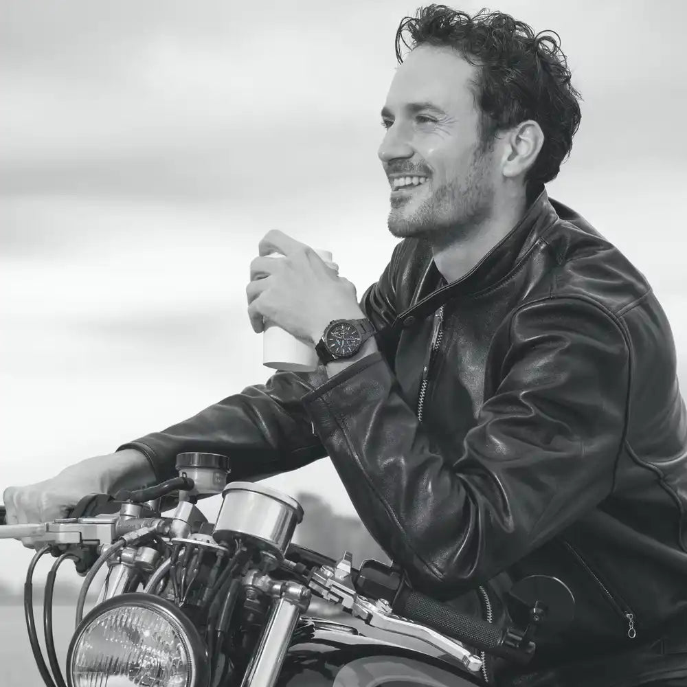 Casio OCEANUS Classic Line OCW-T6000B-1AJF Chronograph Solar Radio Wave Bluetooth Men's Wristwatch - The Japanese Factory