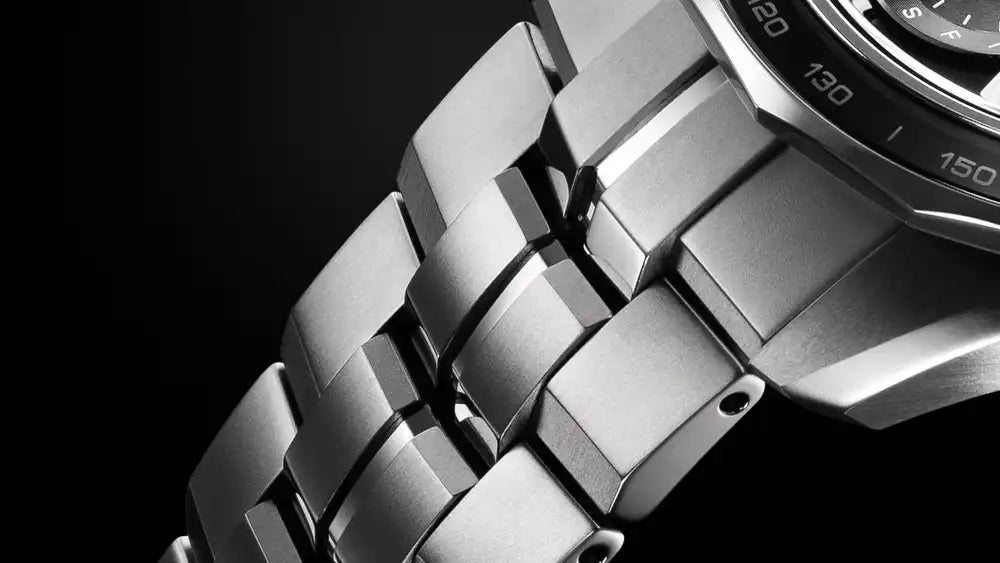 Casio OCEANUS Manta OCW-S7000-1A2JF Chronograph Solar Radio Wave Bluetooth Men's Wristwatch - The Japanese Factory