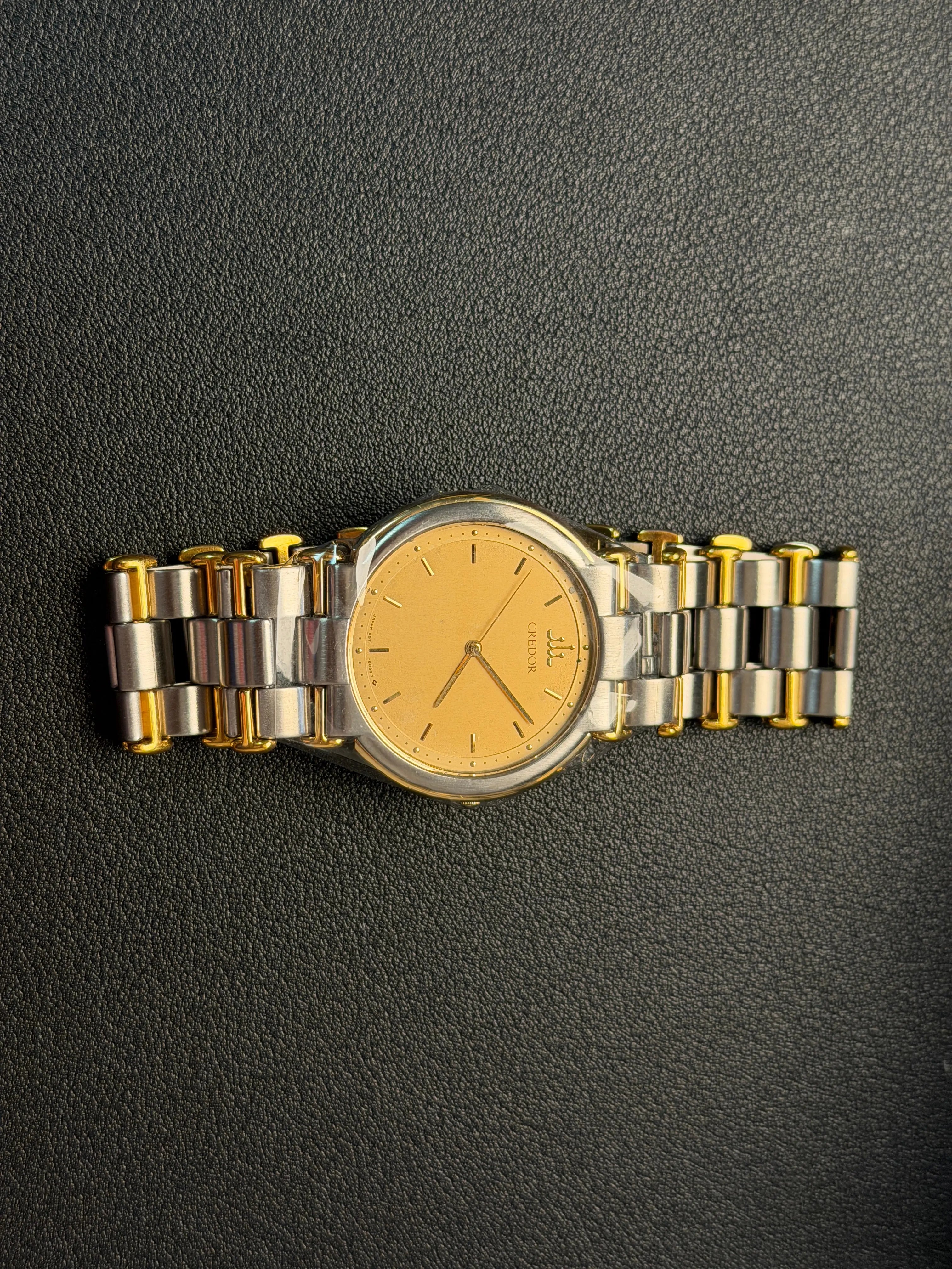 Seiko Credor 9571-7000 Two-Tone Quartz Vintage Japanese Men's Wristwatch - The Japanese Factory