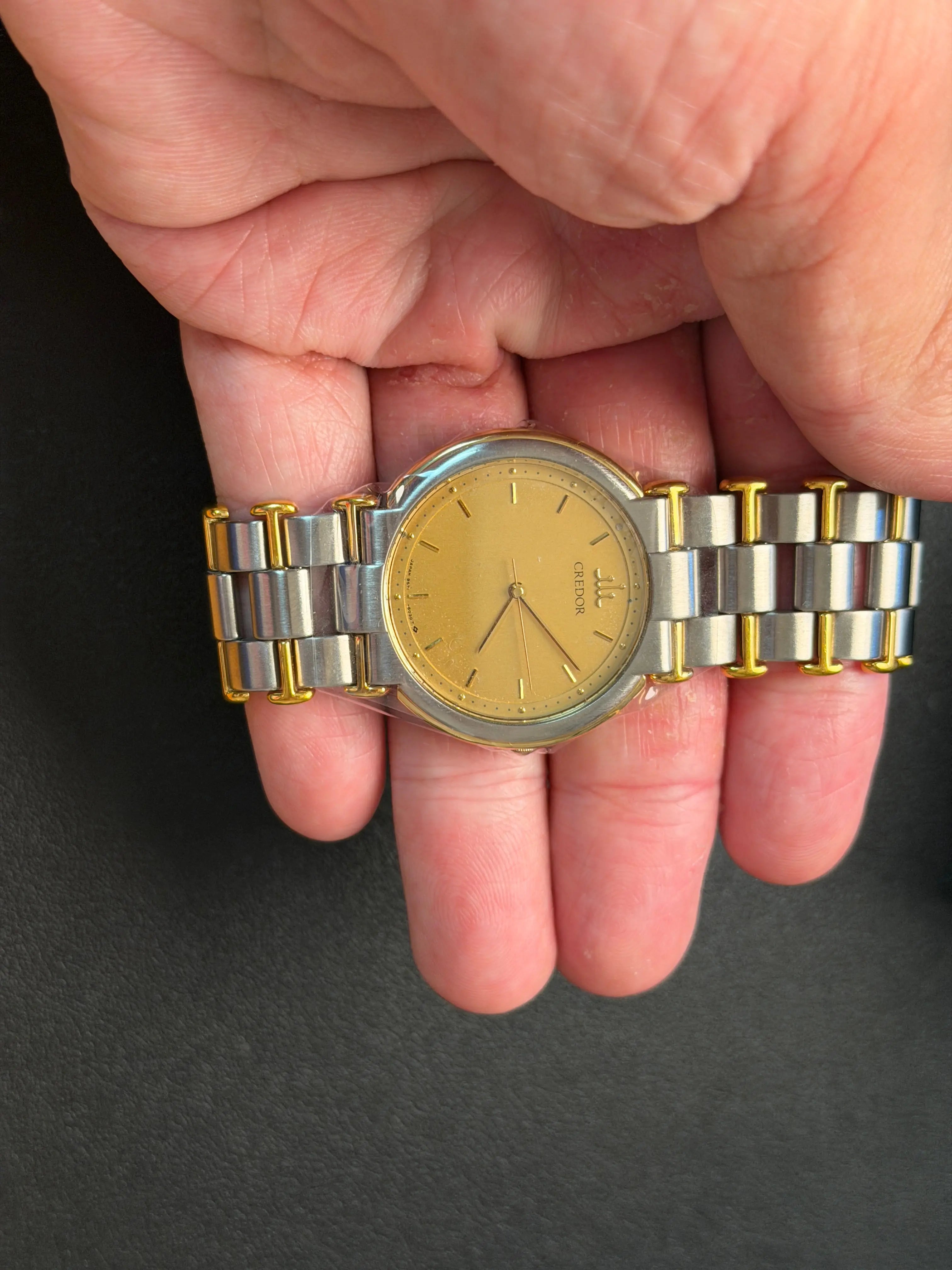 Seiko Credor 9571-7000 Two-Tone Quartz Vintage Japanese Men's Wristwatch - The Japanese Factory