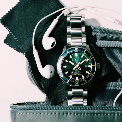 Orient Star Sports Diver RK-AU0307E Automatic Men's Wristwatch - The Japanese Factory
