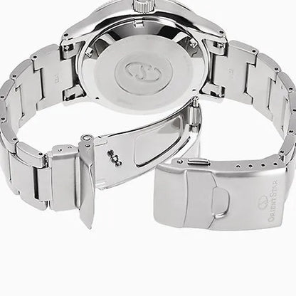Orient Star Sports Diver RK-AU0307E Automatic Men's Wristwatch - The Japanese Factory