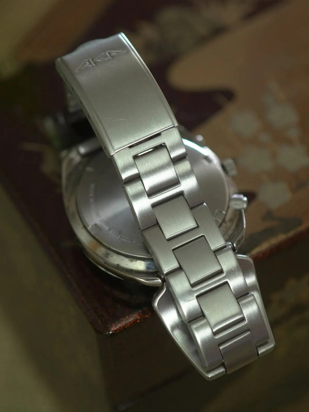 Used Vintage Seiko Alba AKA V657-6030 Chronograph Quartz Date Watch - The Japanese Factory
