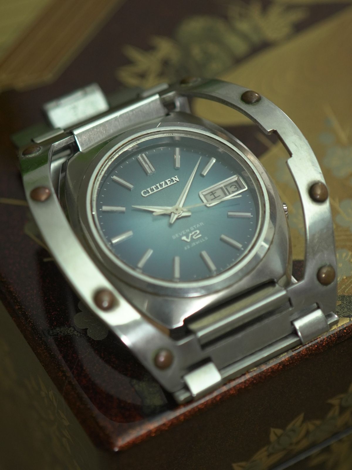 Vintage Citizen Seven Star V2 7700 Automatic Watch - The Japanese Factory