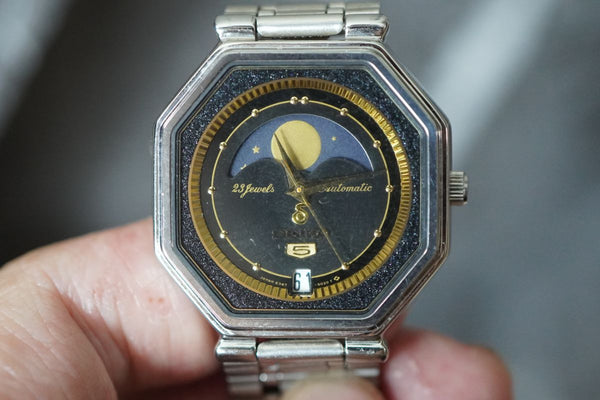 Vintage Seiko 5 Moon Phase 6347-5000 October 1986 Suwa Dial Automatic Men's Wristwatch
