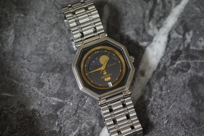 Vintage Seiko 5 Moon Phase 6347-5000 October 1986 Suwa Dial Automatic Men's Wristwatch - The Japanese Factory