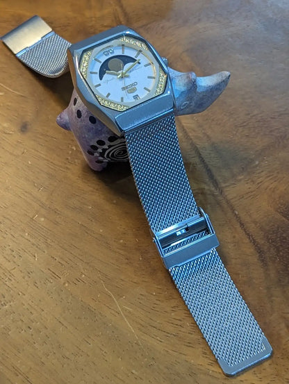 Vintage Seiko 5 Moon Phase 6347-6010 June 1986 Automatic Men's Wristwatch - The Japanese Factory