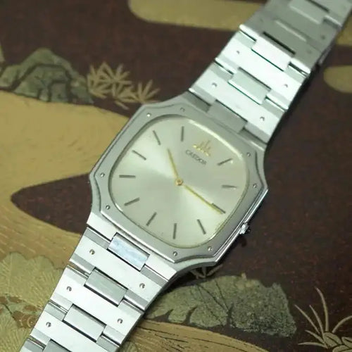 【新品電池 稼働】SEIKO クレドール 9570-5280 ドレスウォッチ Vintage Seiko Credor 9570-5280 Quartz Dress Watch - The Japanese