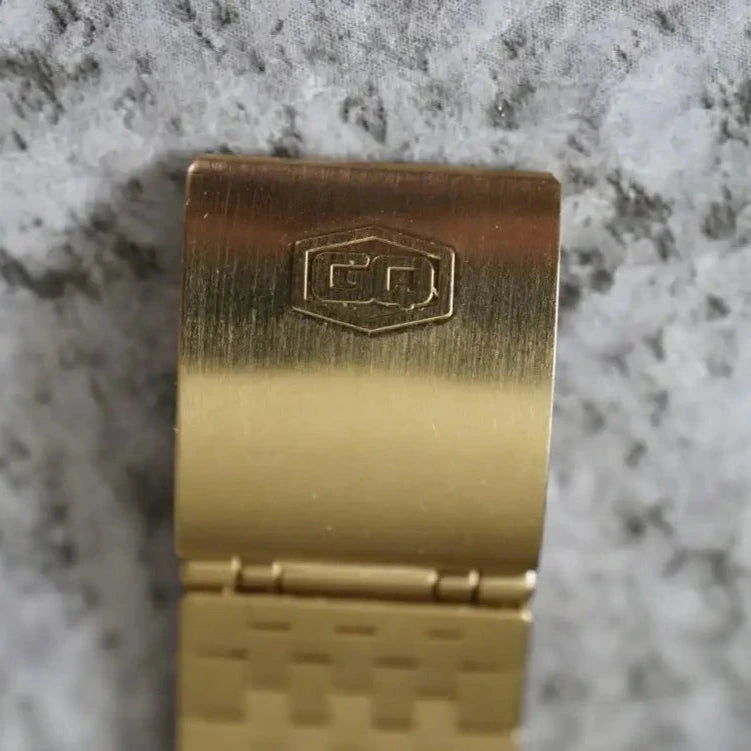 Vintage Seiko Grand Quartz 9943-8020 June 1978 Kanji Day Date Suwa Dial Men's Wristwatch - The Japanese Factory