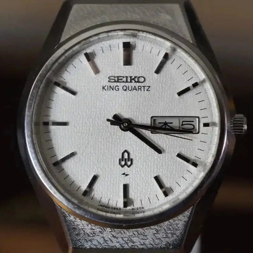 SEIKO KING QUARTZ 白シボダイヤル　1976年製 Vintage Seiko King Quartz 0853-8025 November 1976 Kanji Day Date
