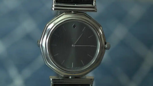 Vintage Seiko "Reverso" The Blackdiamond Collection V400-0420 Reversible Watch - The Japanese Factory