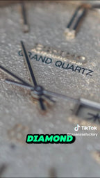 Vintage Seiko Grand Quartz 9943-8020 June 1978 Kanji Day Date Suwa Dial Men's Wristwatch - The Japanese Factory