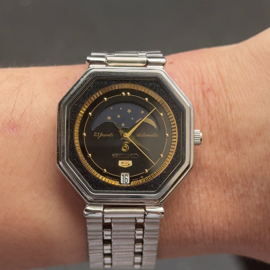 Vintage Seiko 5 Moon Phase 6347-5000 October 1986 Suwa Dial Automatic Men's Wristwatch - The Japanese Factory